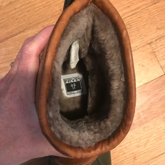 Frye Veronica duck boot in hunter green - Picture 2 of 5